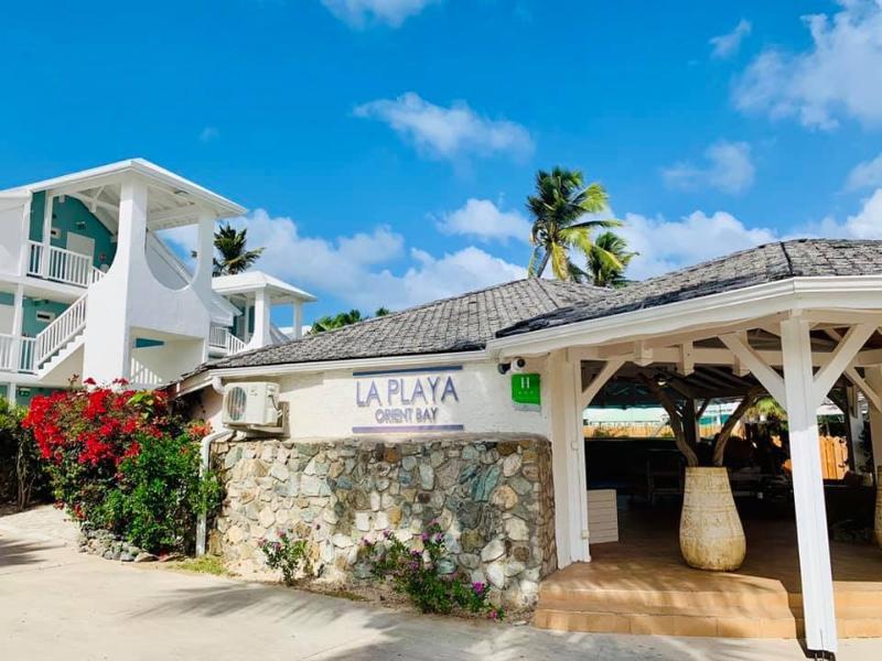 La Playa Orient Bay Hotel Exterior photo